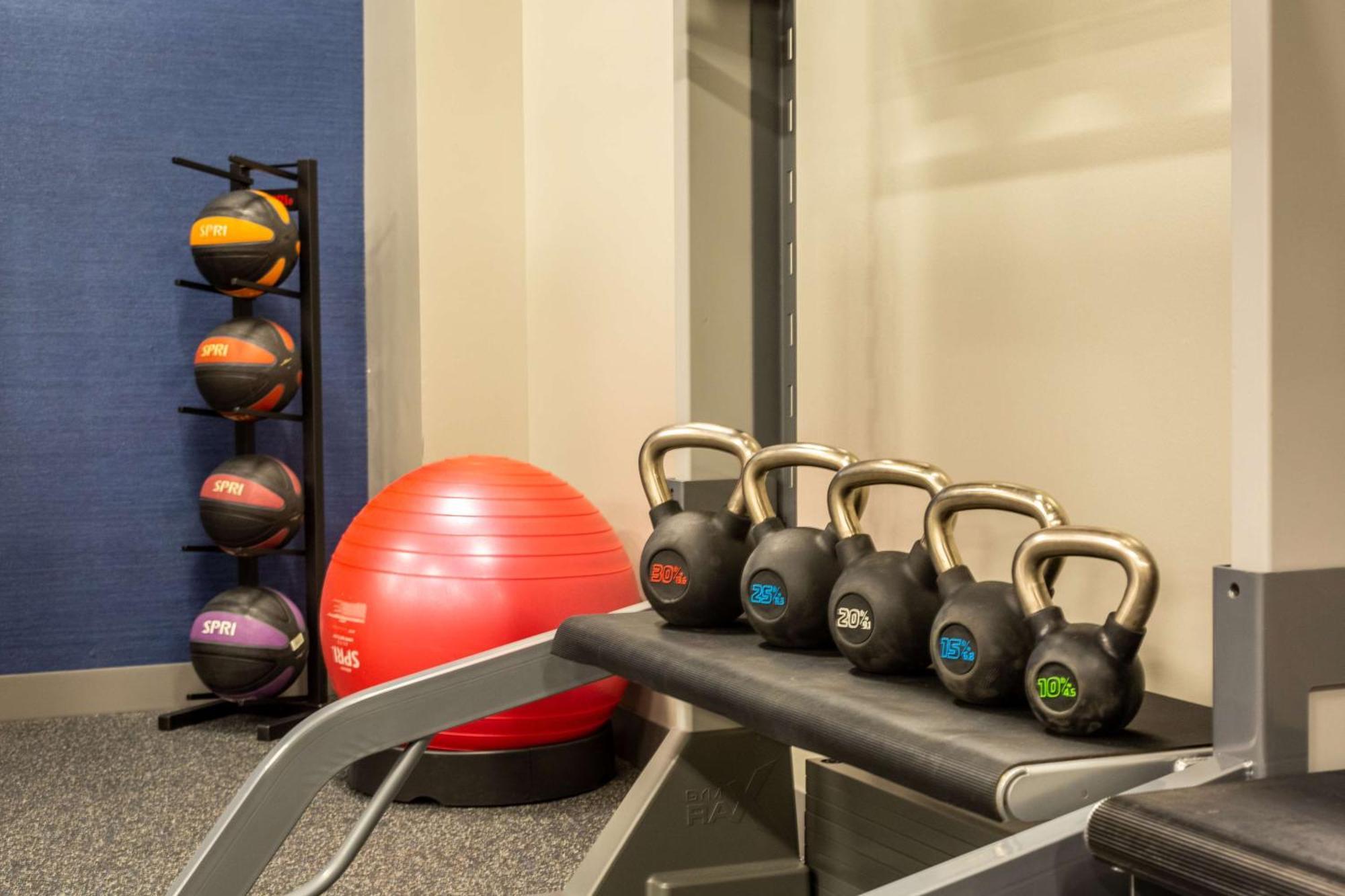 Hampton Inn Winchester Bagian luar foto