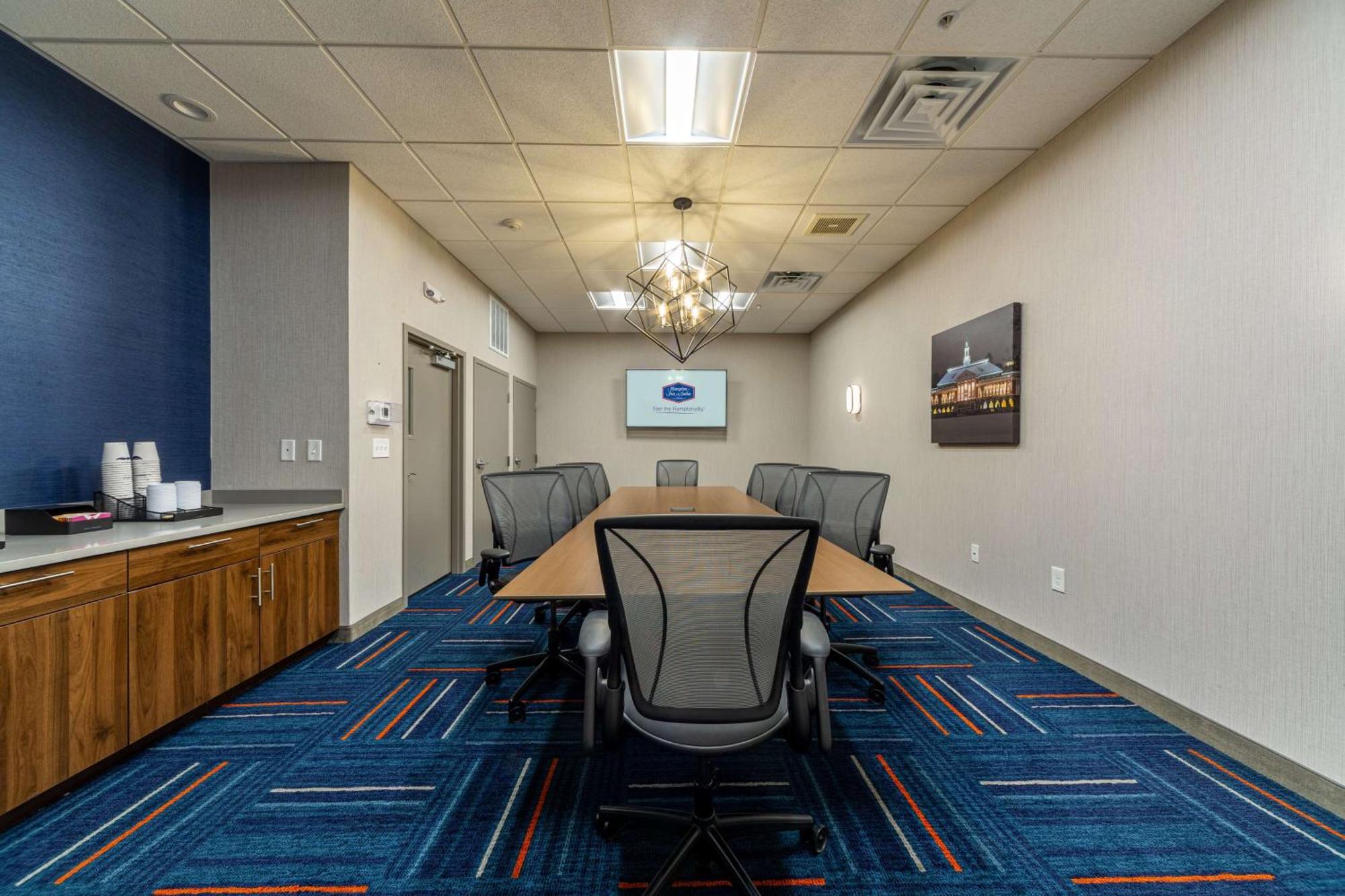 Hampton Inn Winchester Bagian luar foto